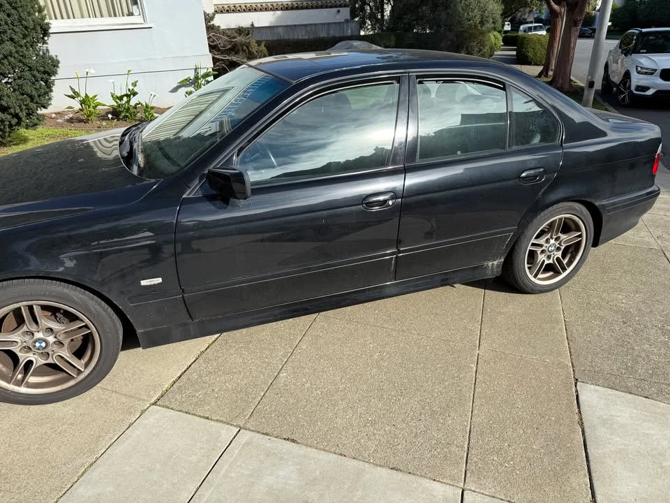 2002 BMW E39 540i - Image 6 of 10
