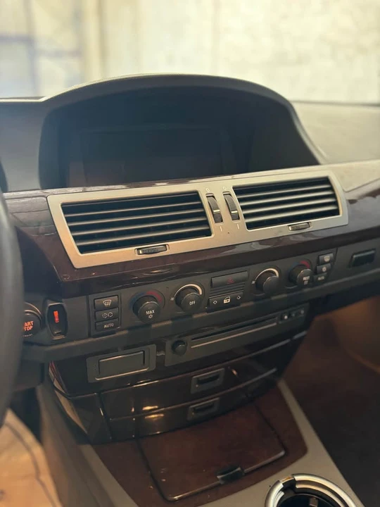 2002 BMW E65/E66 7 Series - Image 13 of 13