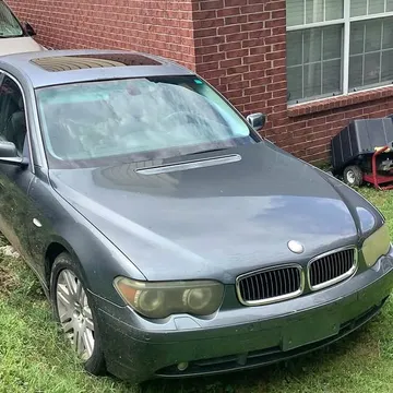 2002 BMW 7 Series 745i Sedan 4D
