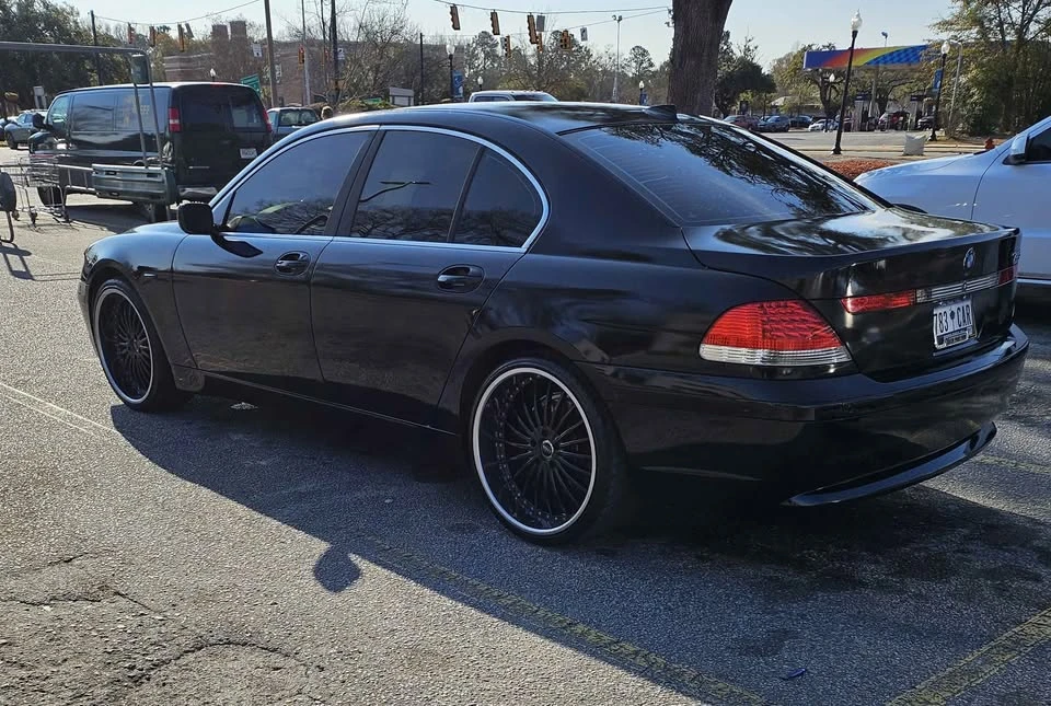 2002 BMW E65/E66 750i & 760i Sedan - Image 4 of 11