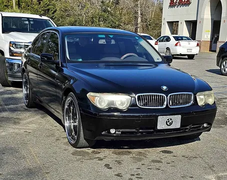 2002 BMW 7 Series 745i Sedan 4D