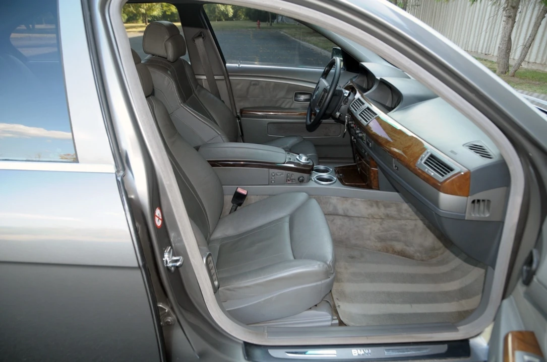 2002 BMW E65/E66 7 Series - Image 6 of 9