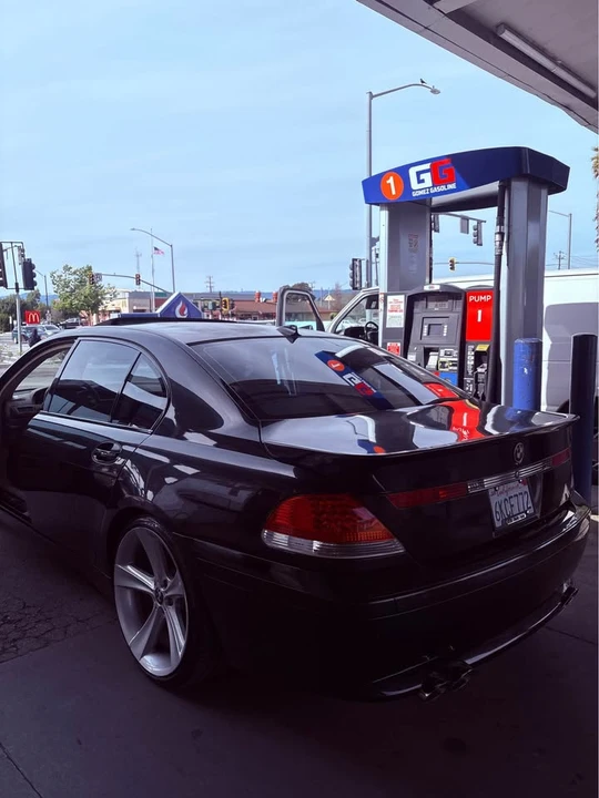2002 BMW E65/E66 7 Series - Image 2 of 4