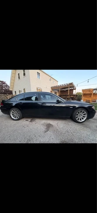 2002 BMW E65/E66 750i & 760i Sedan - Image 2 of 9