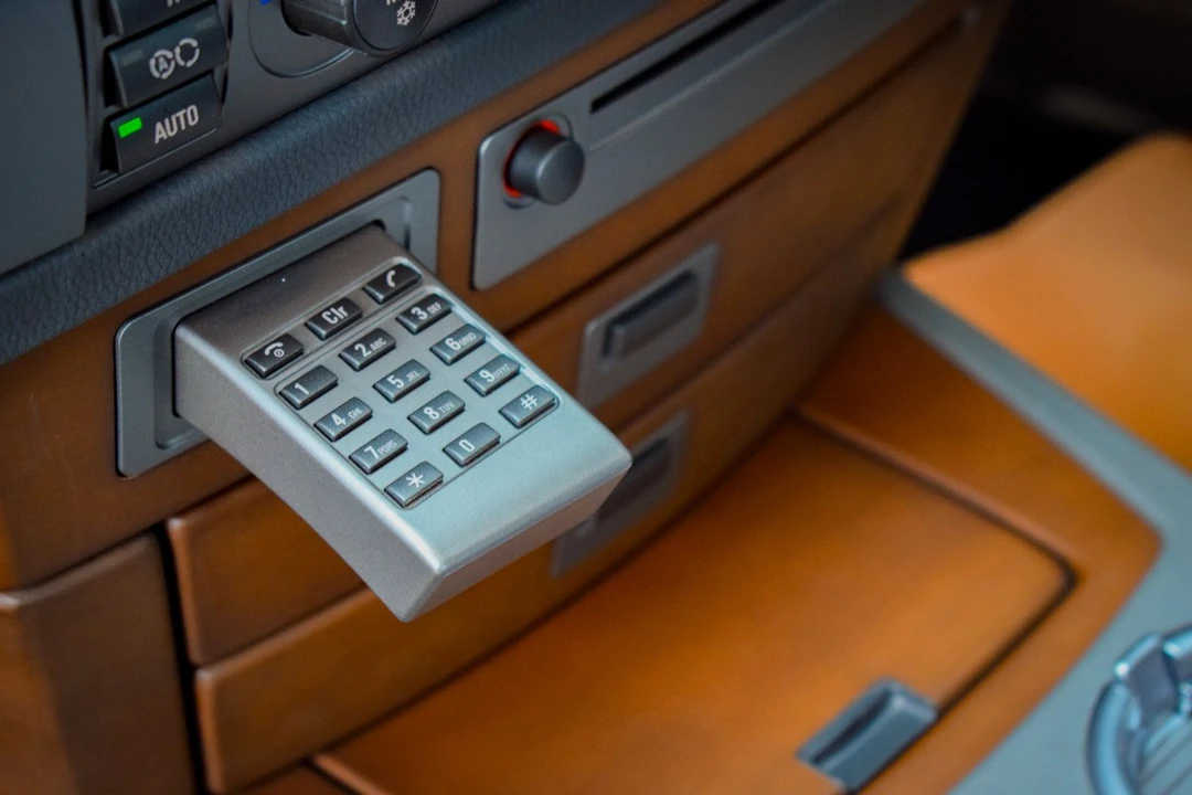 2002 BMW E65/E66 7 Series - Image 19 of 30