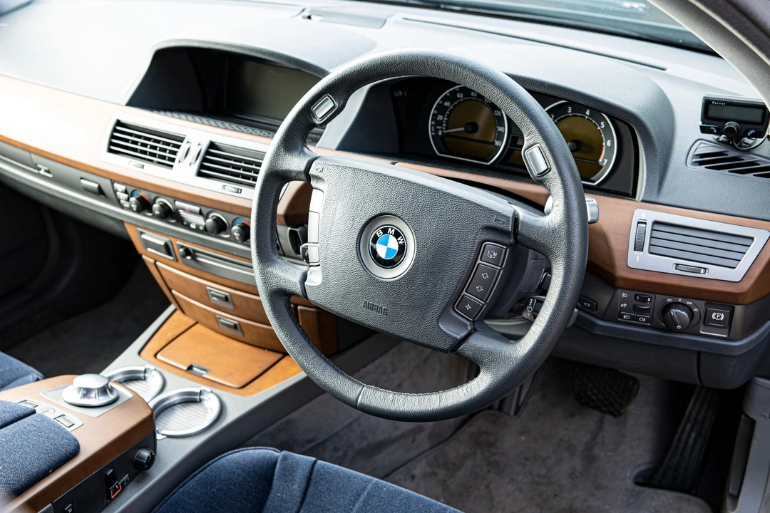 2002 BMW E65/E66 7 Series - Image 14 of 17