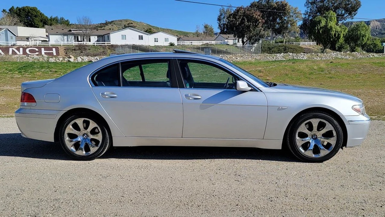 2002 BMW E65/E66 7 Series - Image 13 of 21