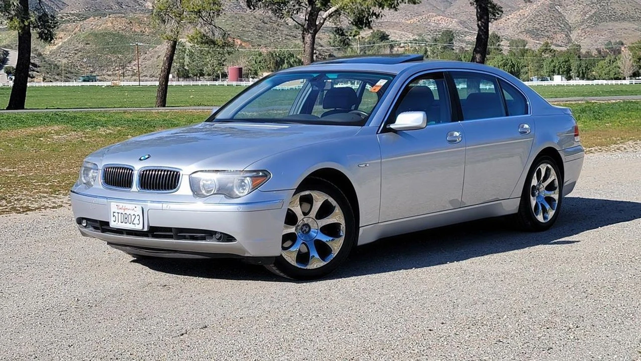 2002 BMW E65/E66 7 Series - Image 2 of 12