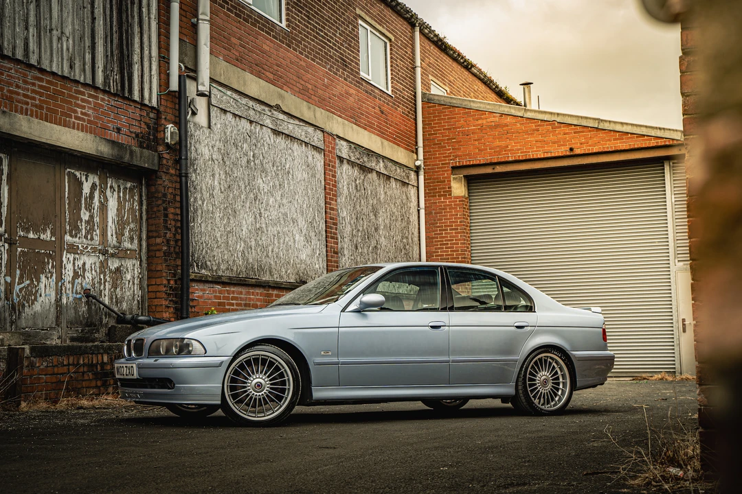2002 BMW Alpina B10 - Image 19 of 31
