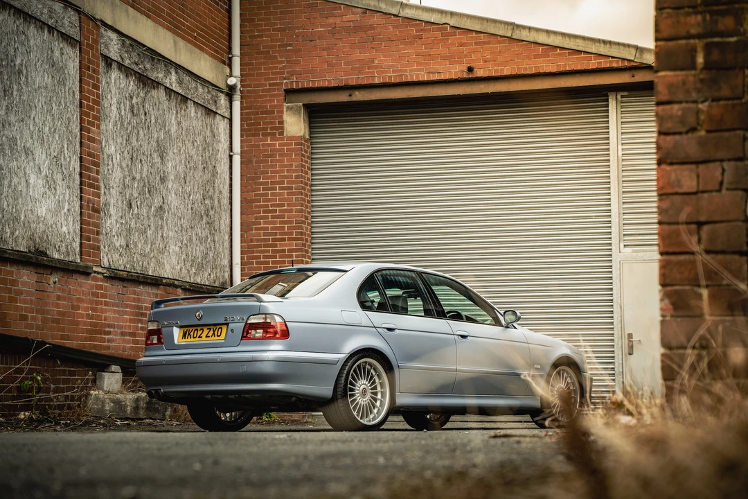 2002 BMW Alpina B10 - Image 15 of 31