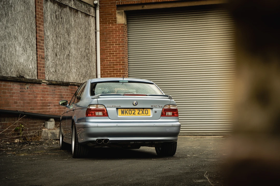 2002 BMW Alpina B10 - Image 17 of 31