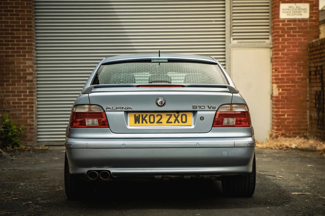 2002 BMW Alpina B10 - Image 7 of 31