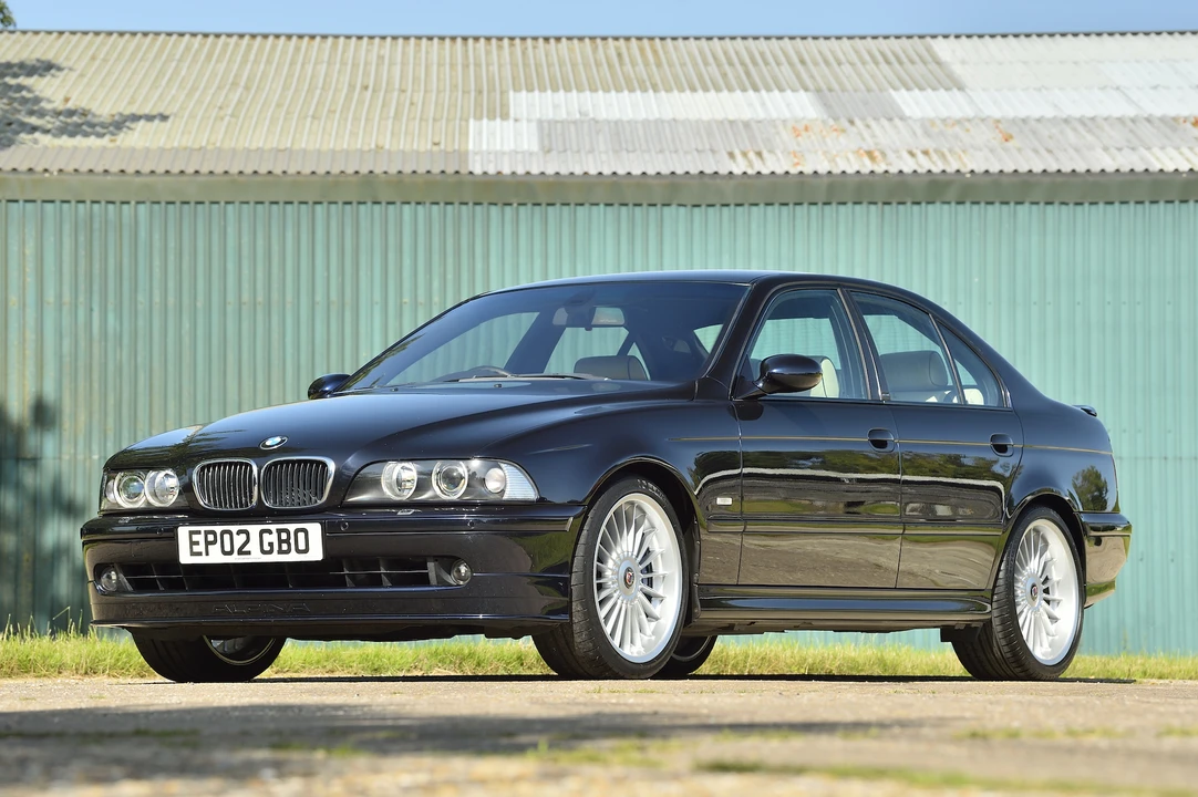 2002 BMW Alpina B10 - Image 14 of 31