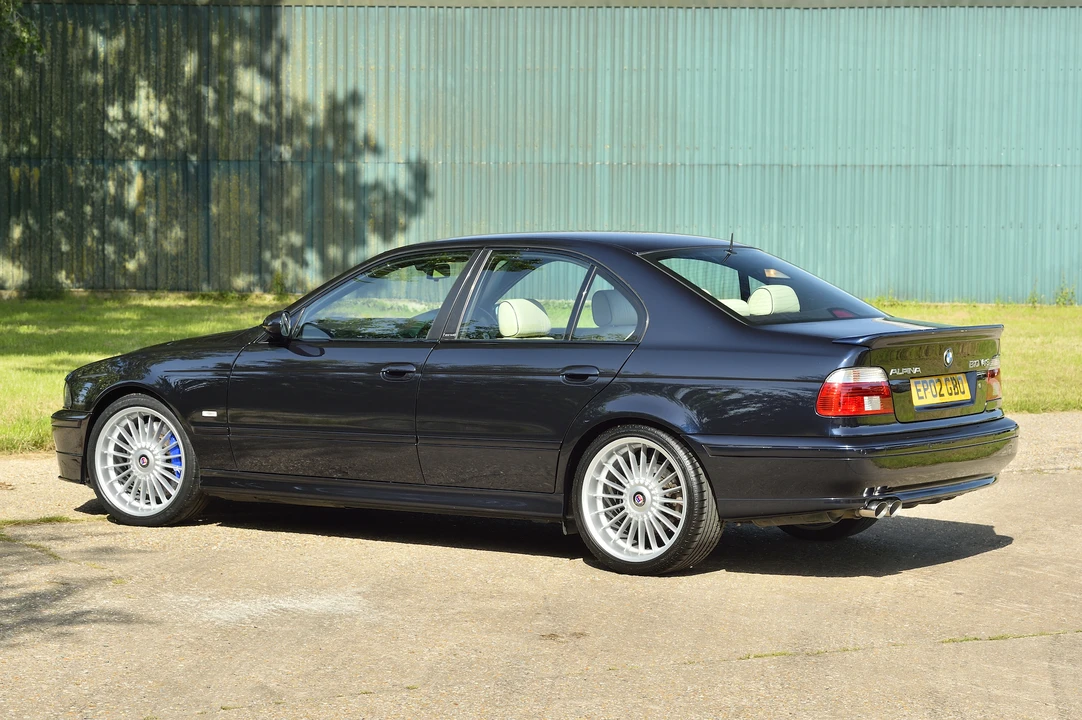 2002 BMW Alpina B10 - Image 9 of 31