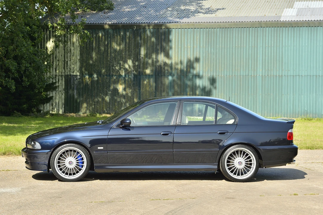 2002 BMW Alpina B10 - Image 10 of 31