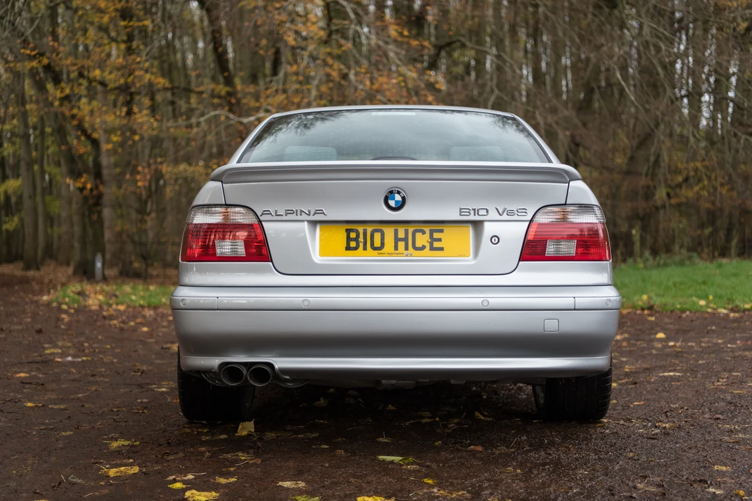 2002 BMW Alpina B10 - Image 11 of 31