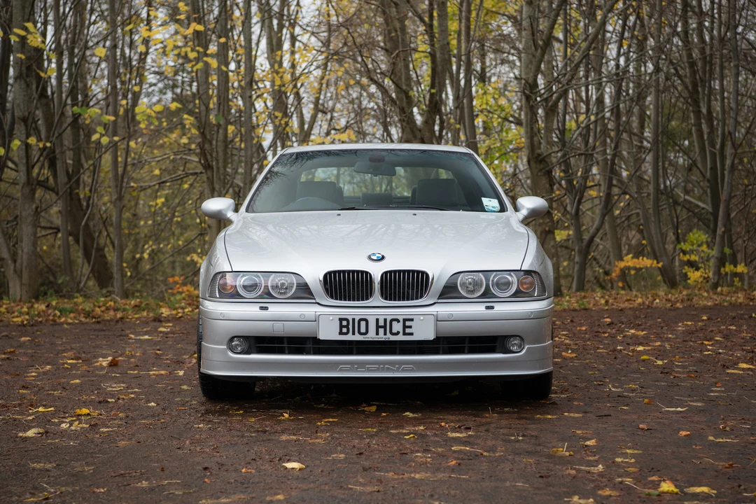 2002 BMW Alpina B10 - Image 13 of 31
