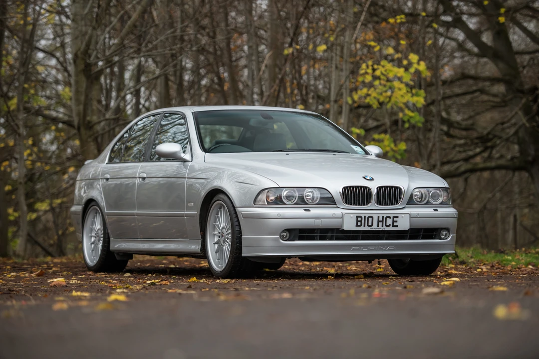 2002 BMW Alpina B10 - Image 19 of 31