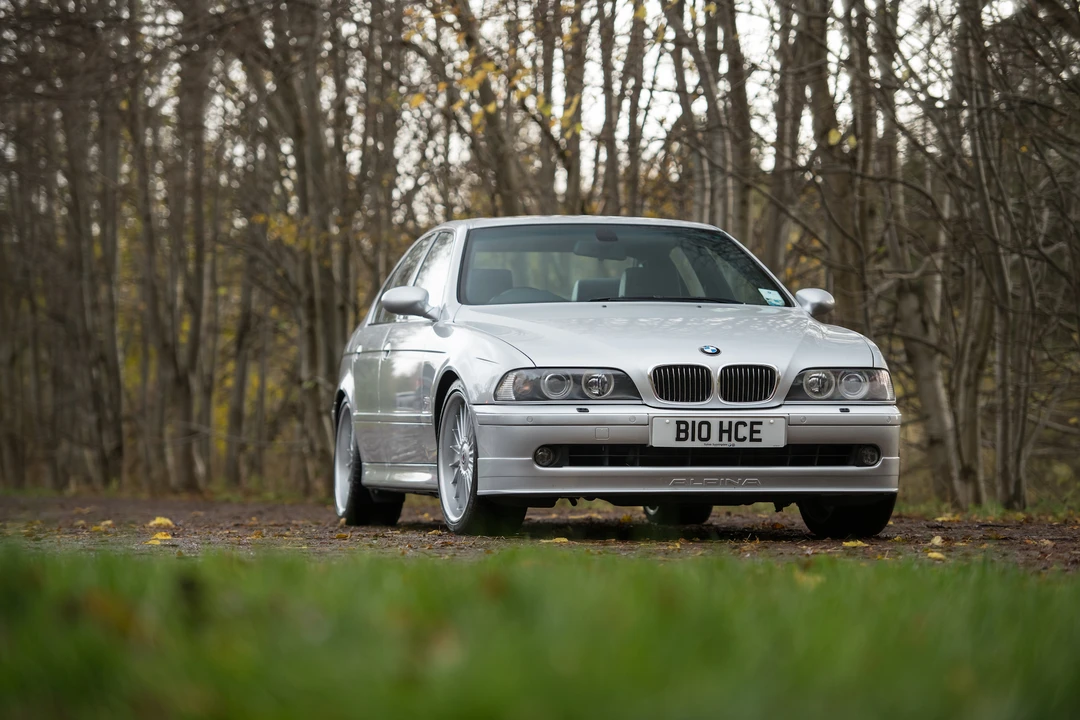 2002 BMW Alpina B10 - Image 26 of 31