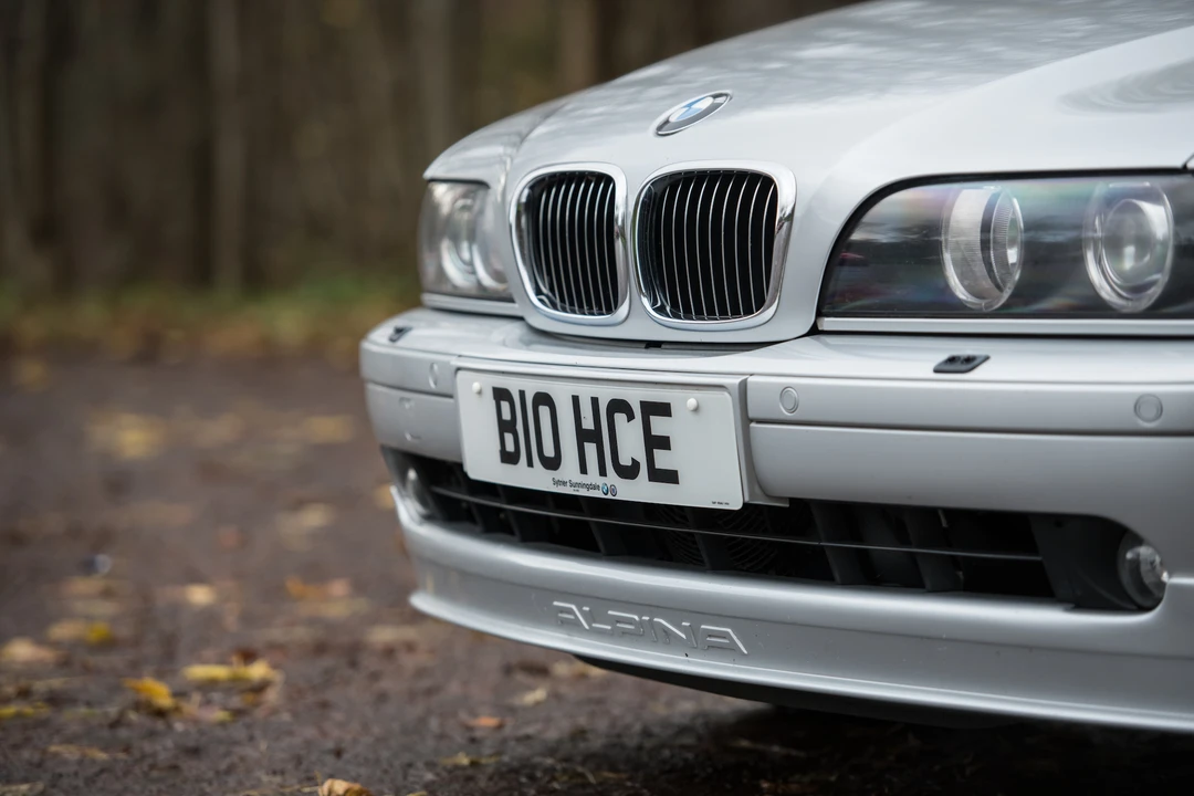 2002 BMW Alpina B10 - Image 30 of 31