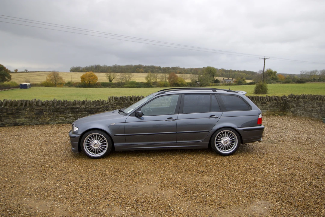 2002 BMW Alpina B3 - Image 8 of 31