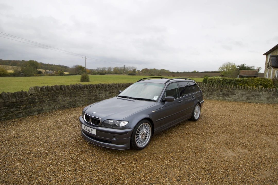 2002 BMW Alpina B3 - Image 3 of 31