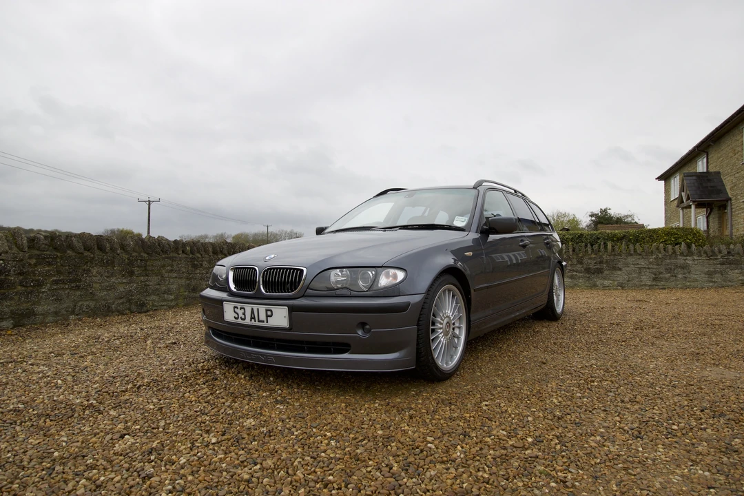 2002 BMW Alpina B3 - Image 5 of 31