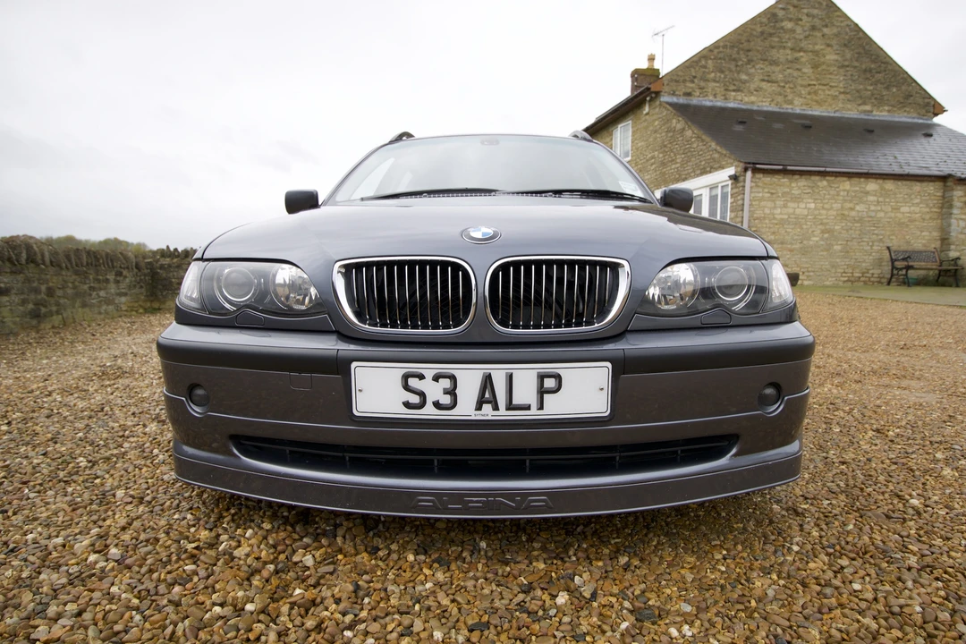 2002 BMW Alpina B3 - Image 14 of 31