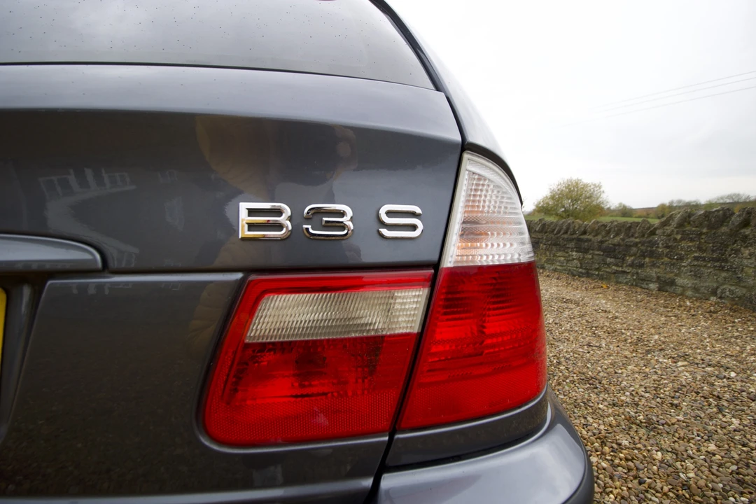 2002 BMW Alpina B3 - Image 23 of 31