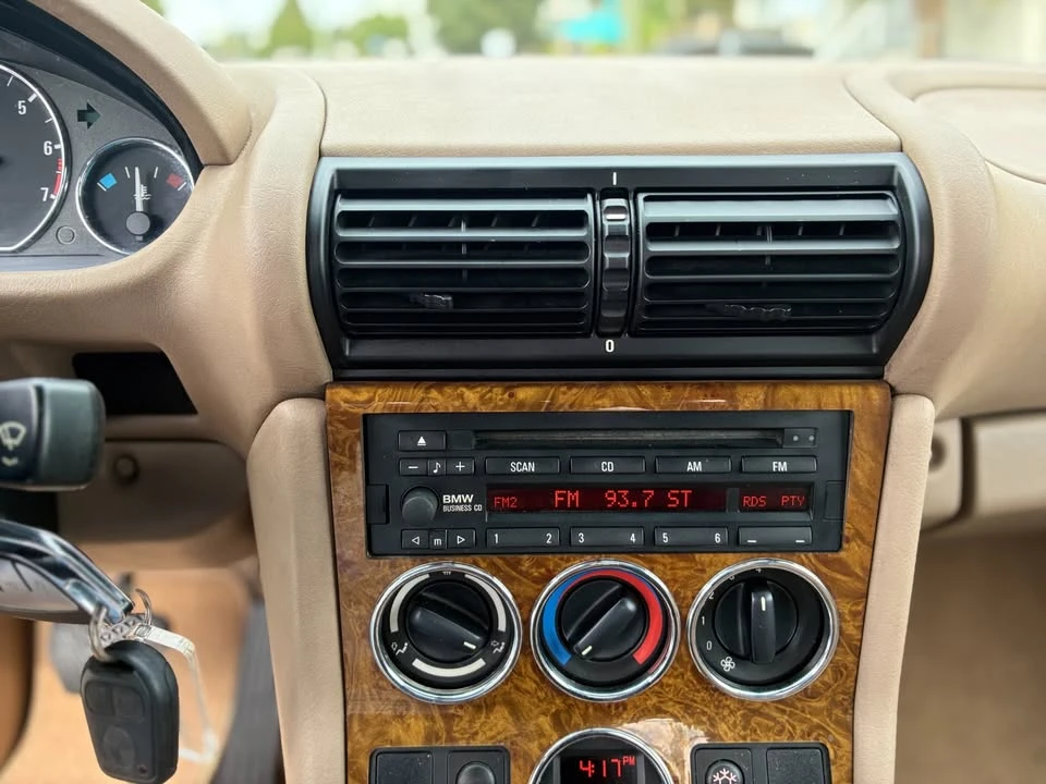 2002 BMW Z3 Roadster - Image 14 of 20