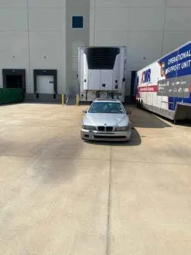 2002 BMW 525i