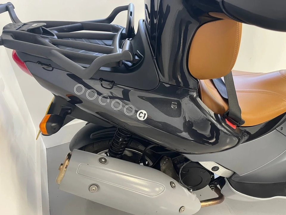 2002 BMW Motorcycles - Image 16 of 30