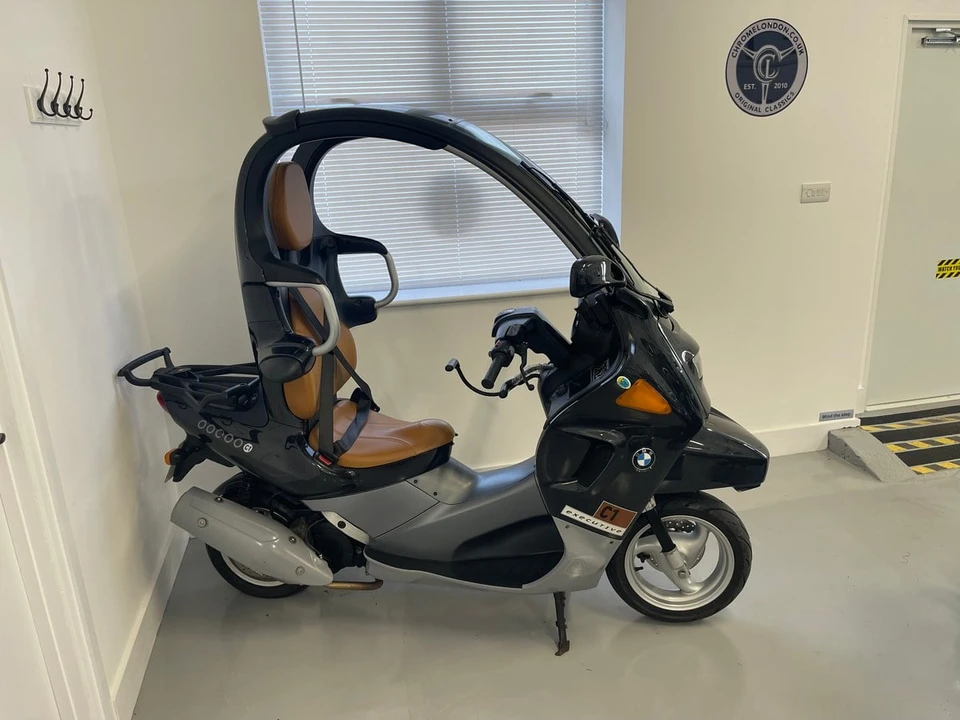 2002 BMW Motorcycles - Image 10 of 30