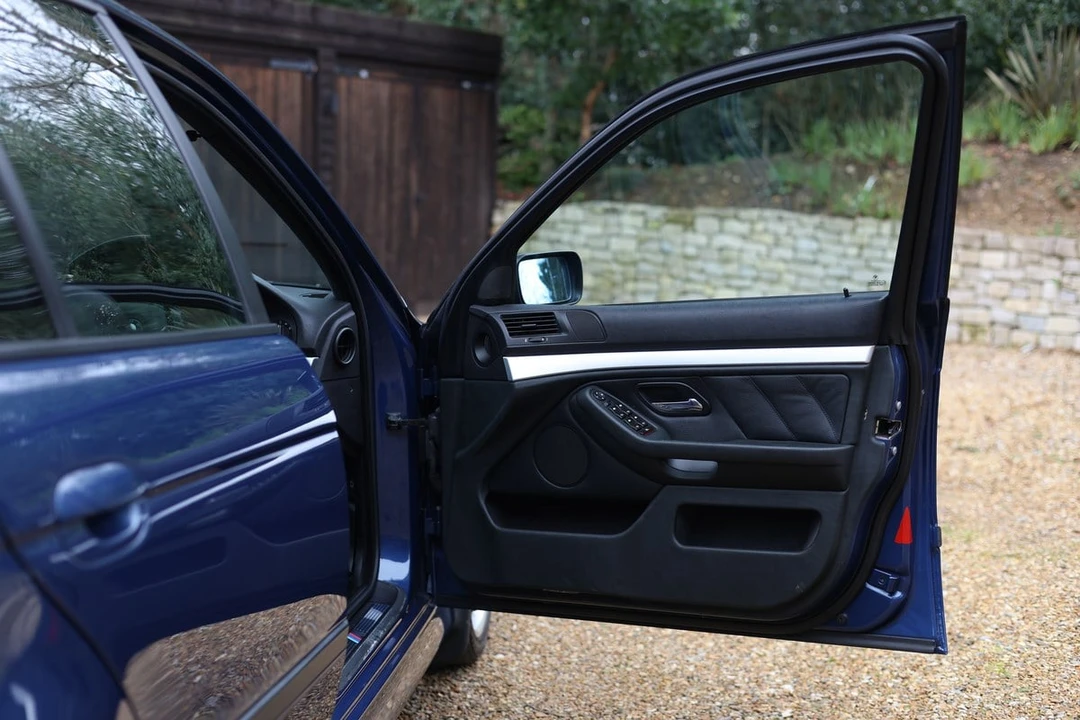 2002 BMW E39 5 Series - Image 22 of 30