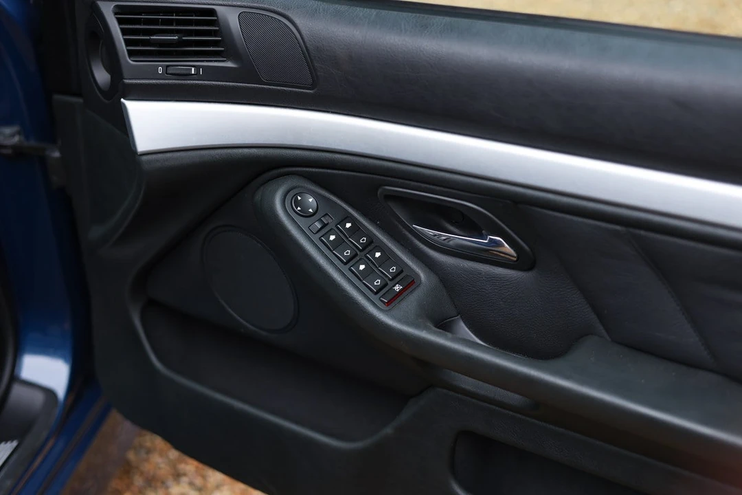 2002 BMW E39 5 Series - Image 24 of 30