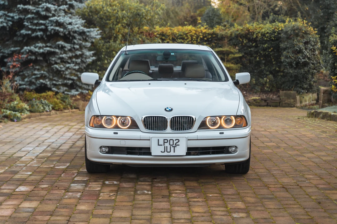 2002 BMW E39 540i - Image 3 of 31