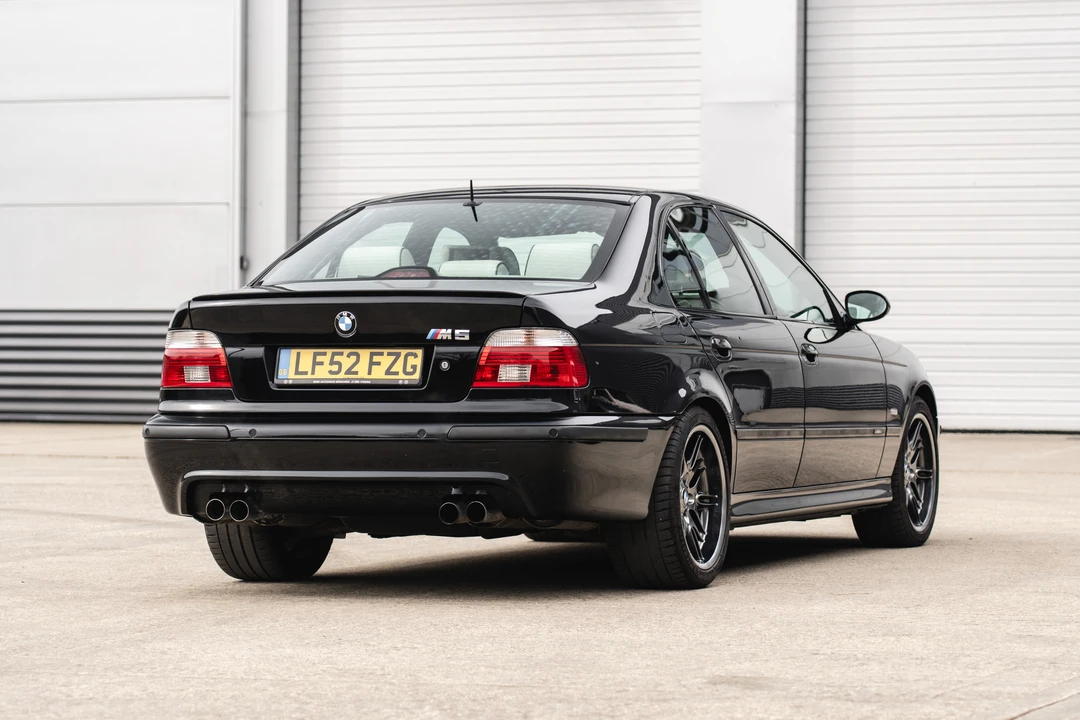 2002 BMW E39 M5 - Image 14 of 31