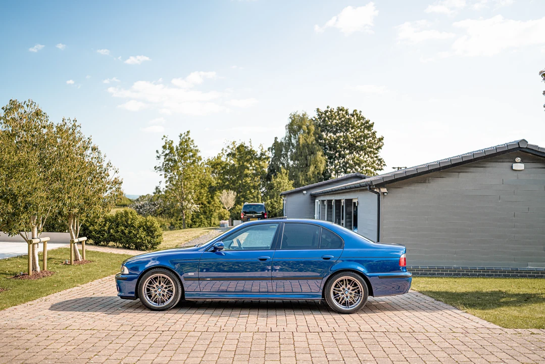 2002 BMW E39 M5 - Image 5 of 31