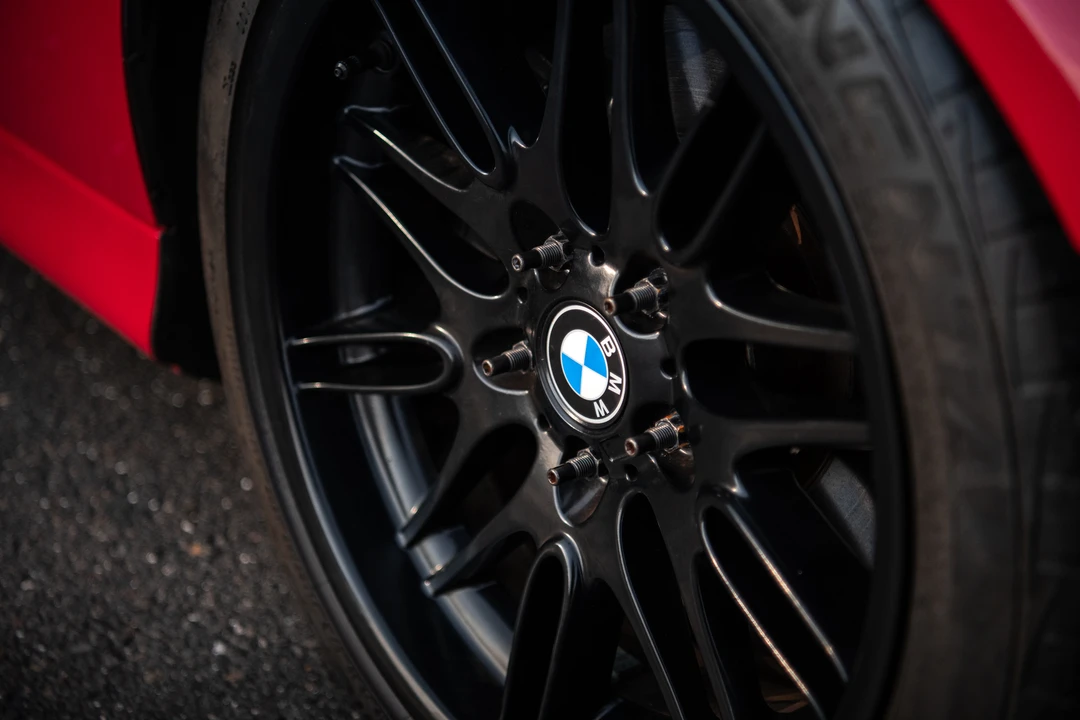 2002 BMW E39 M5 - Image 28 of 31