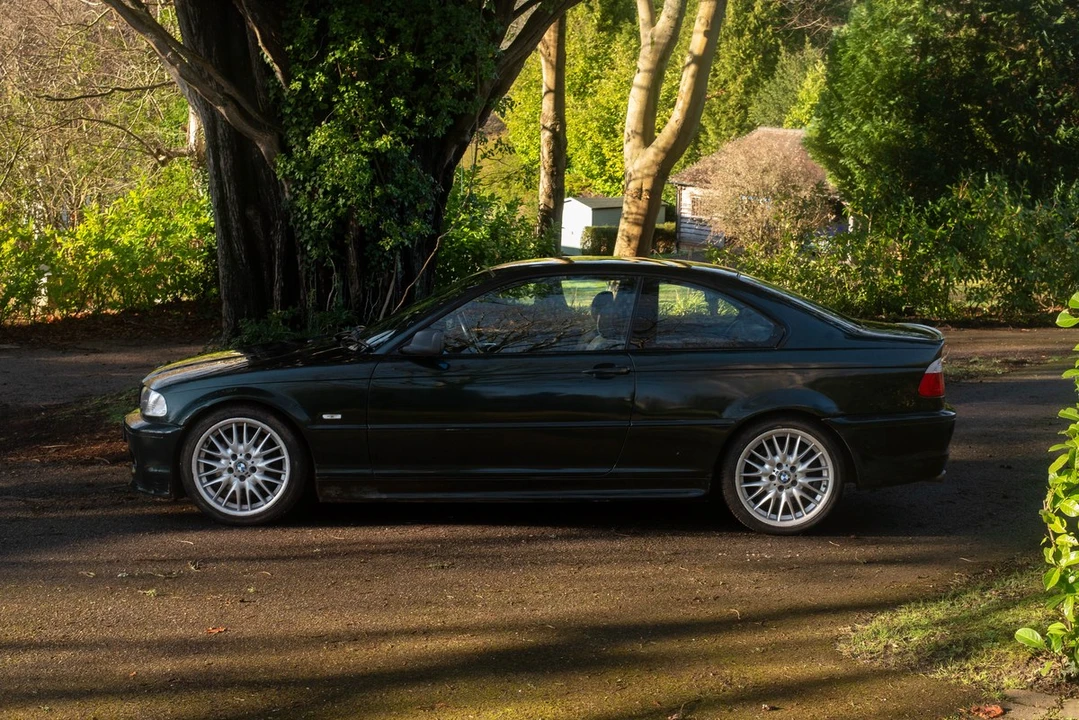 2002 BMW E46 330i & 330Ci - Image 19 of 30