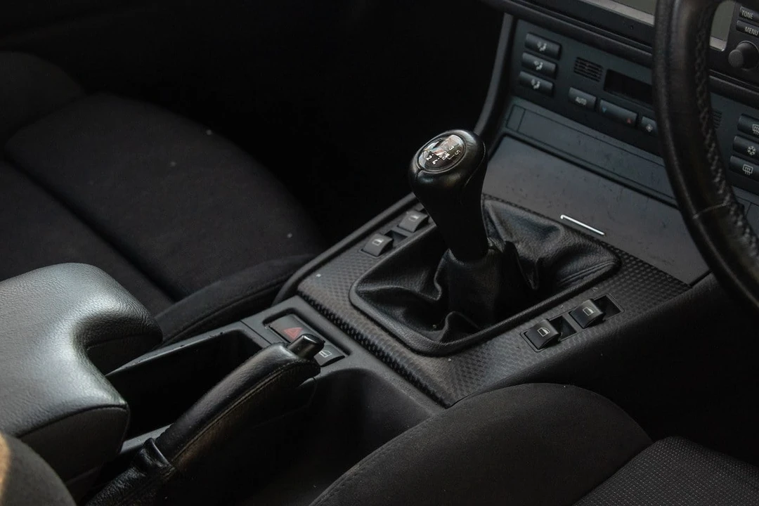 2002 BMW E46 330i & 330Ci - Image 28 of 30