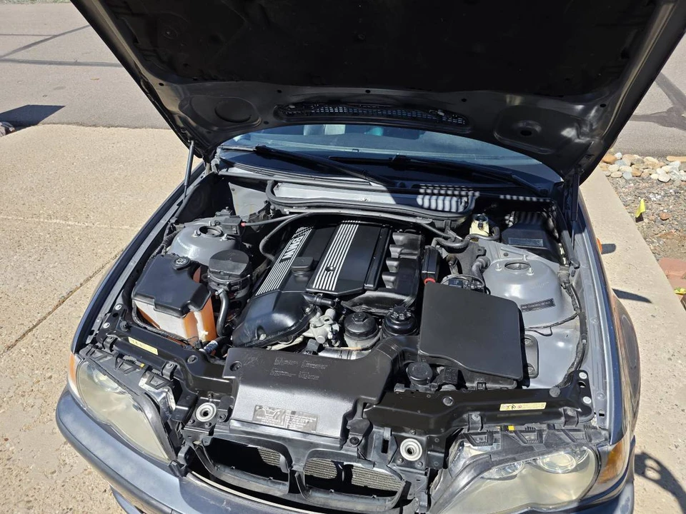 2002 BMW E46 330i & 330Ci - Image 18 of 21