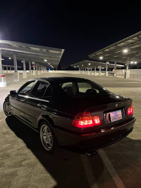 2002 BMW E46 330i & 330Ci - Image 4 of 15