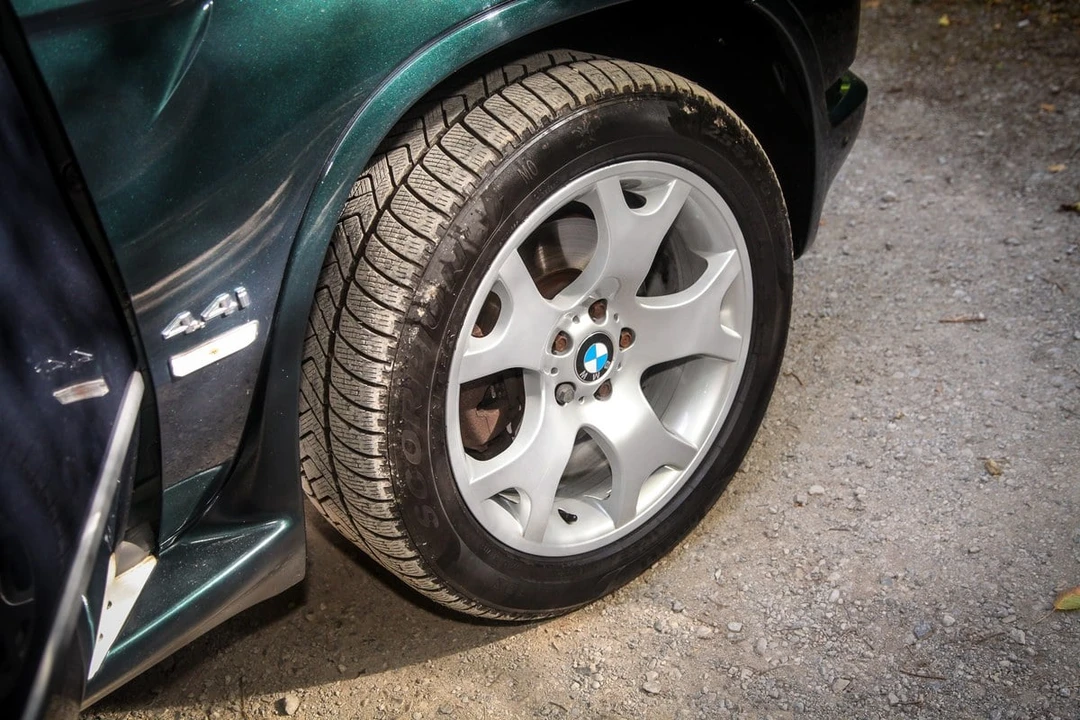2005 BMW E53 X5 - Image 16 of 30