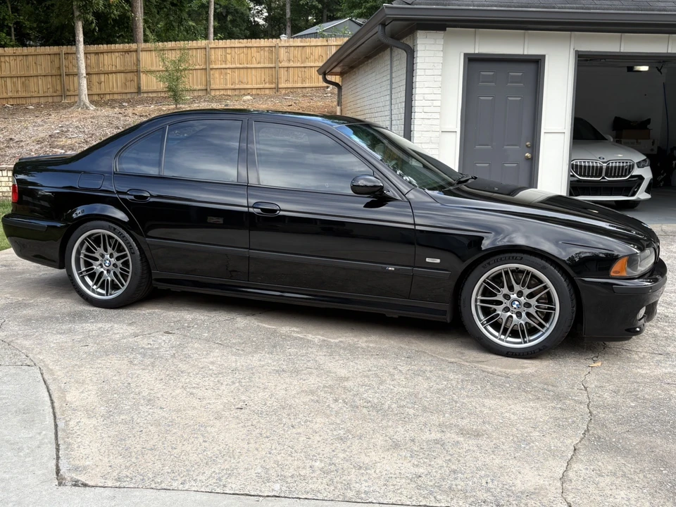 2002 BMW E39 M5 - Image 28 of 31