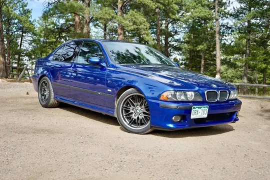 2002 BMW M5