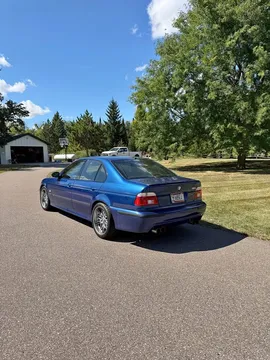2002 BMW M5