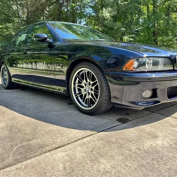 2002 BMW M5 Sedan