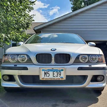 2002 BMW M5 Sedan 4D