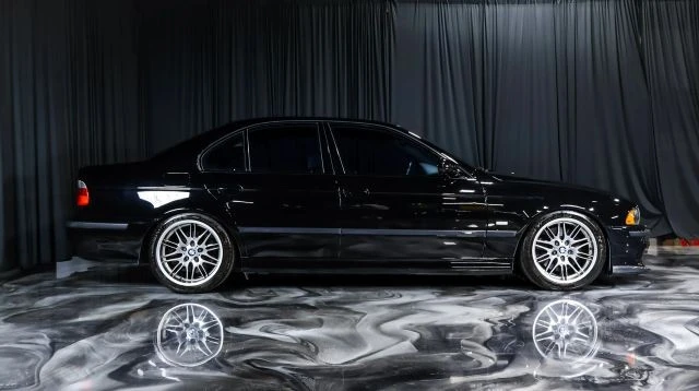 2002 BMW E39 M5 - Image 2 of 29